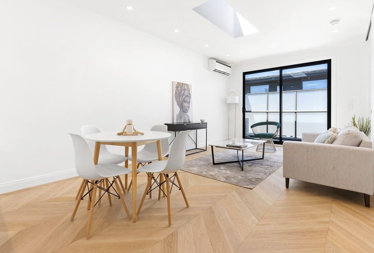 1 bedrooms Apartment / Unit / Flat in 204/888 Glenhuntly Road CAULFIELD SOUTH VIC, 3162