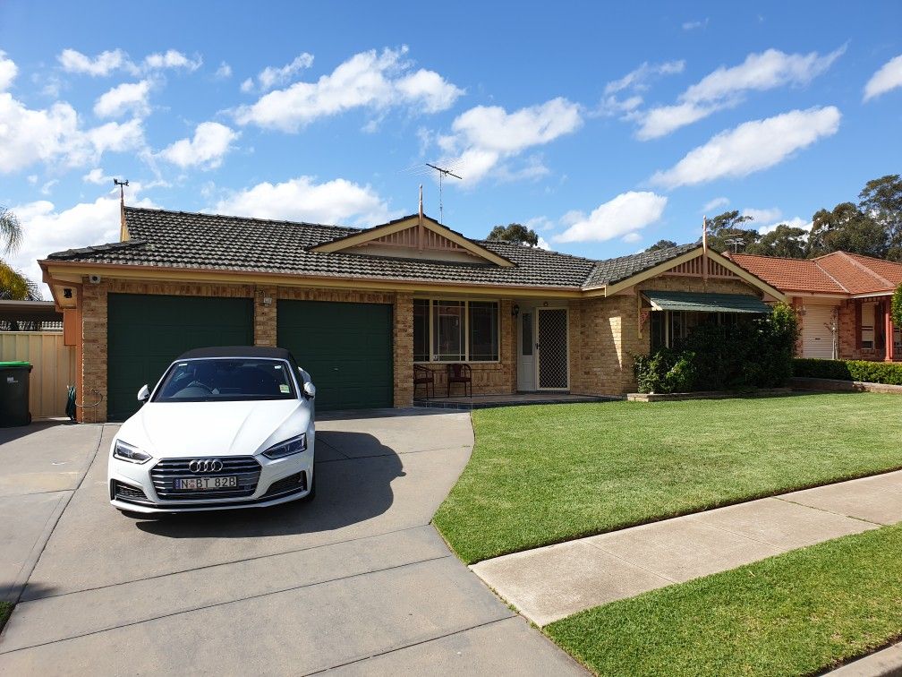 4 bedrooms House in 4 Lyrebird Crescent GREEN VALLEY NSW, 2168