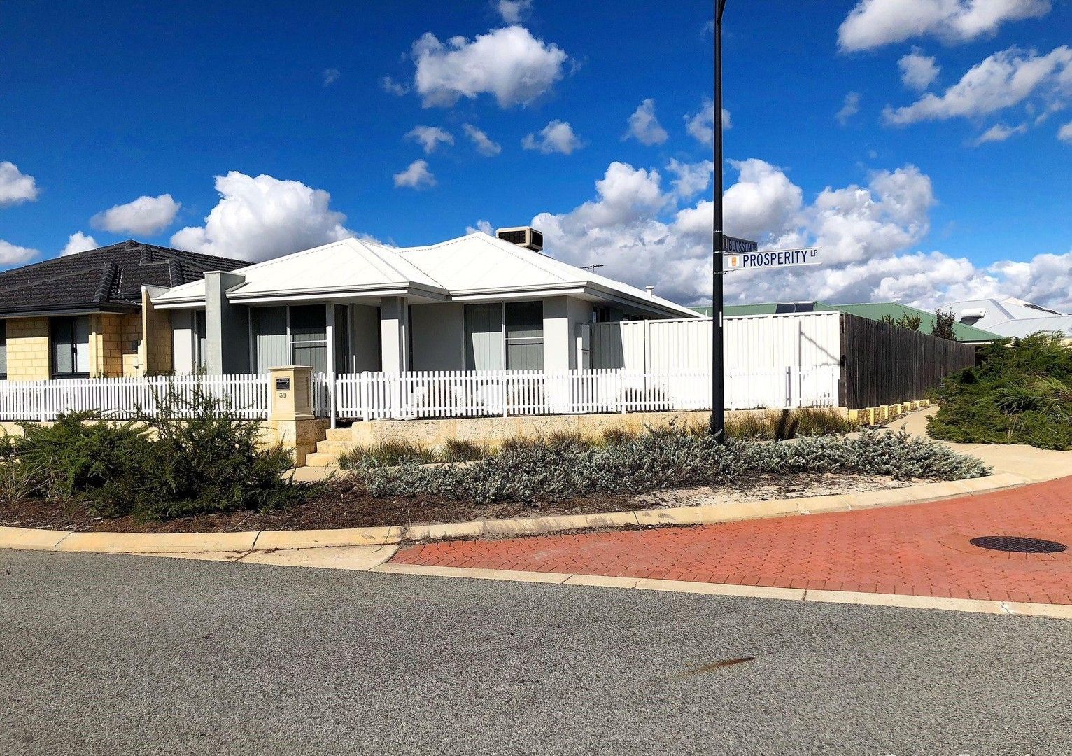 39 Prosperity Loop, Aubin Grove WA 6164 House For Rent Domain