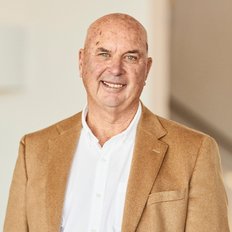Greg Gilbert, Sales representative