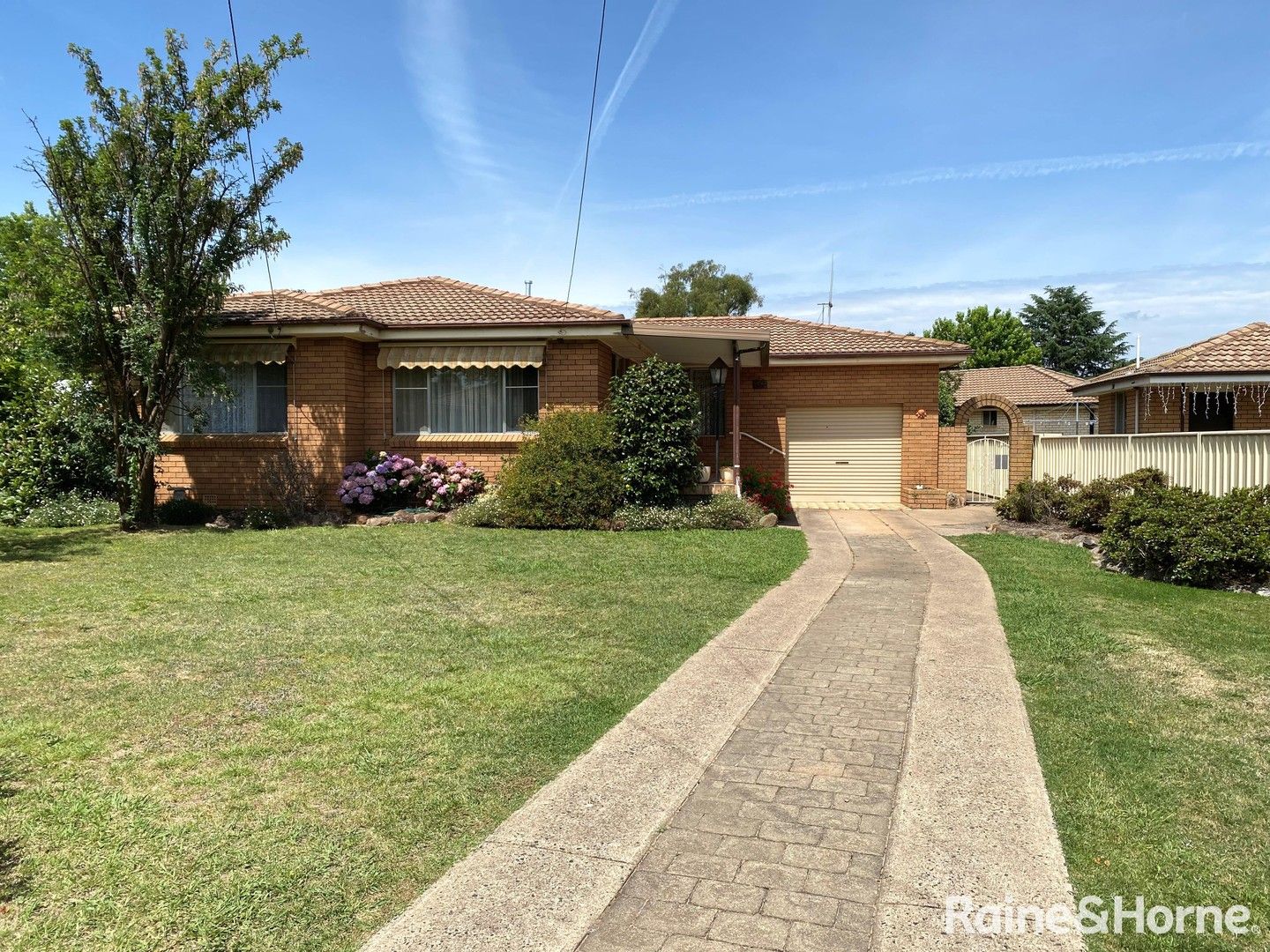 3 bedrooms House in 6 Dougherty Place ORANGE NSW, 2800