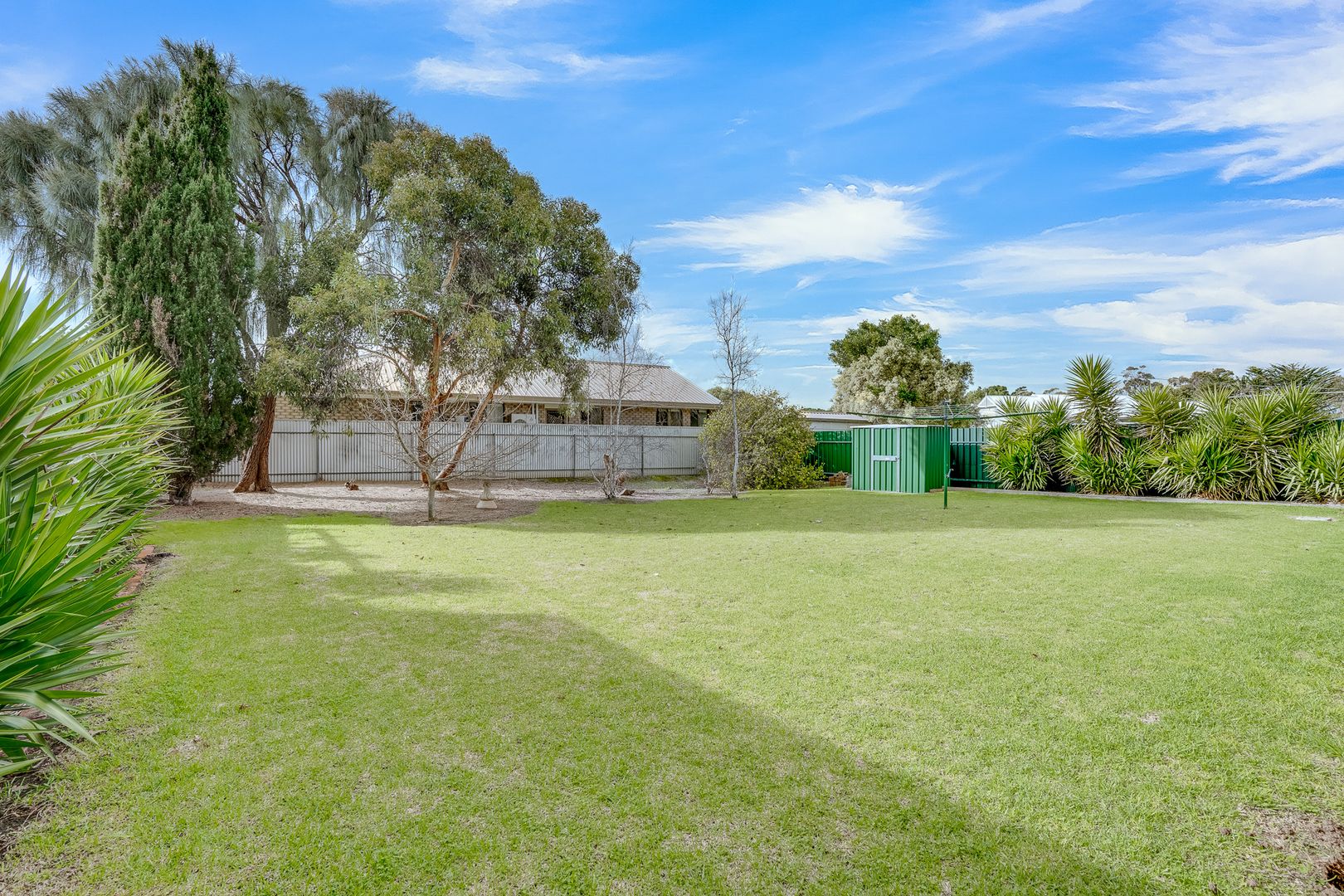 6 Simpson Road, Encounter Bay SA 5211, Image 2