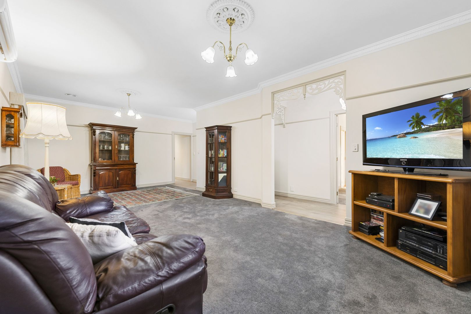 13 Dryburgh Place, Hillside VIC 3037, Image 1