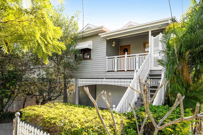 Picture of 47 Leura Avenue, HAWTHORNE QLD 4171