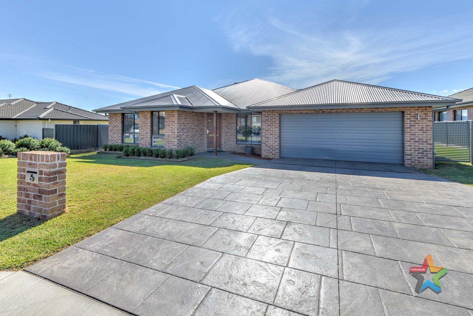 6 Burgundy Way, Tamworth NSW 2340, Image 0