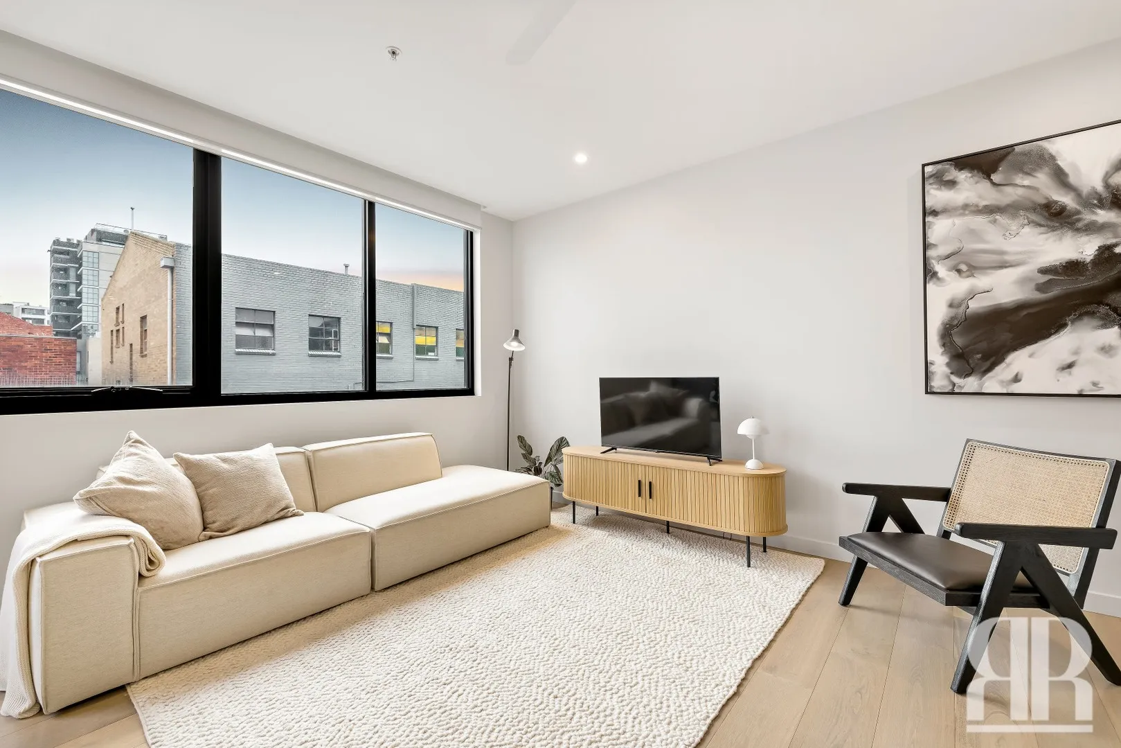 BRILLIANT LOCATION ~ INDUSTRIAL INSPIRED LUXURY