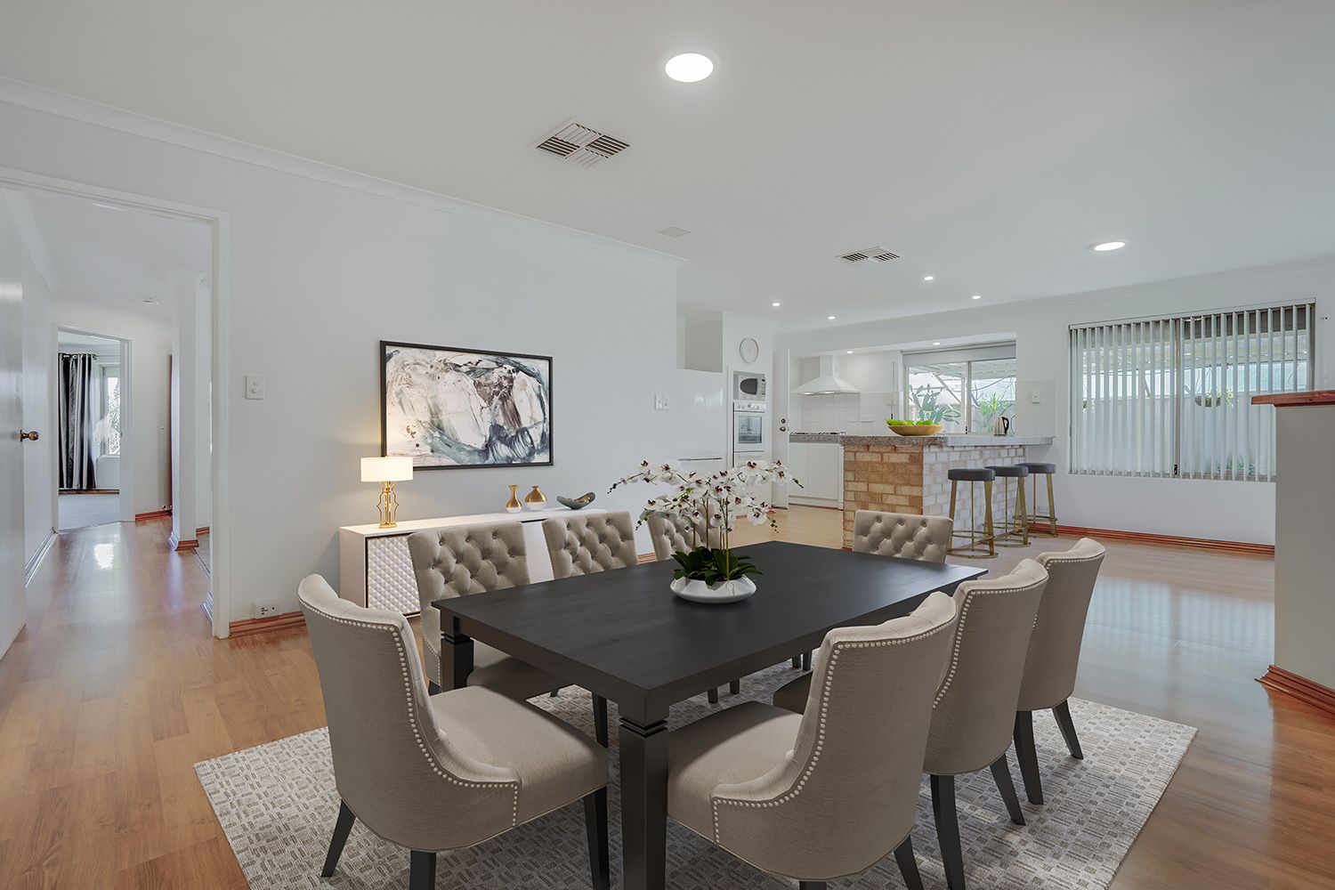 4 bedrooms House in 65 Manly Crescent WARNBRO WA, 6169