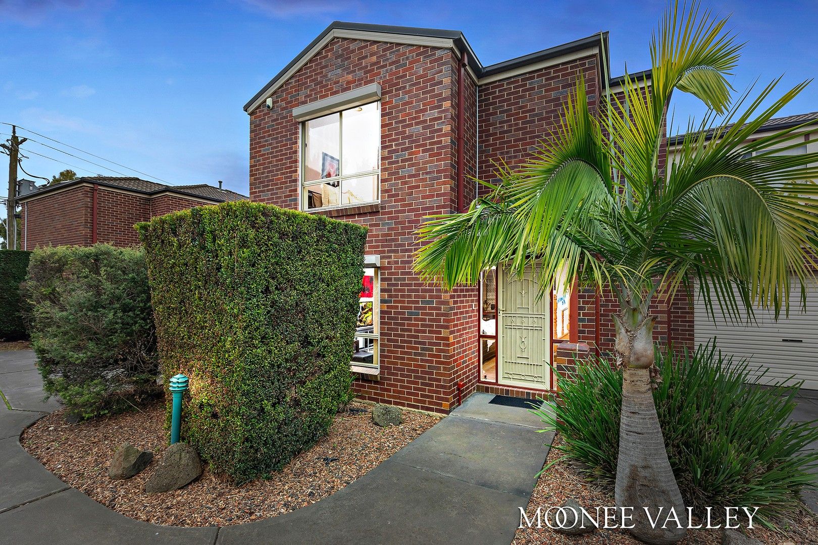 2/17 Cooper Street, Epping VIC 3076, Image 0