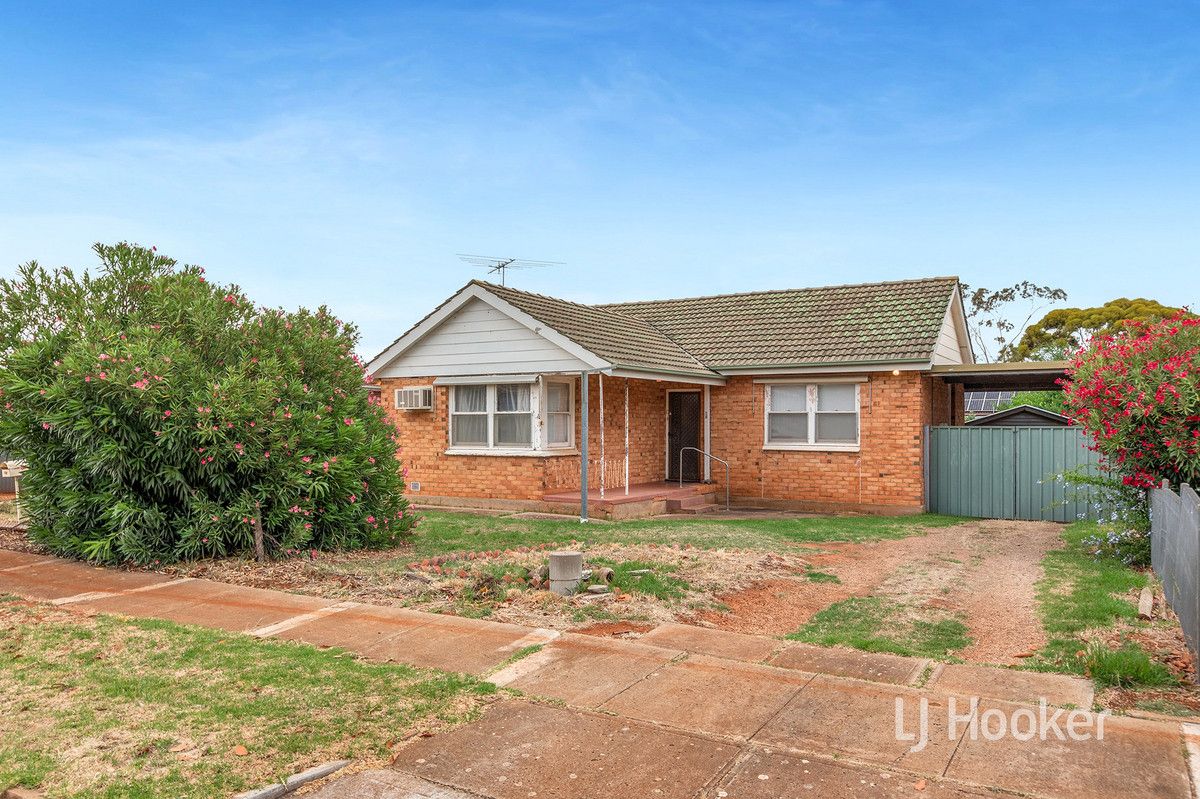 12 McKinlay Street, Elizabeth Downs SA 5113, Image 0