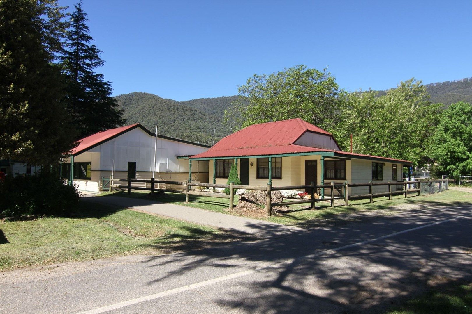 219 Great Alpine Road, Harrietville VIC 3741, Image 1