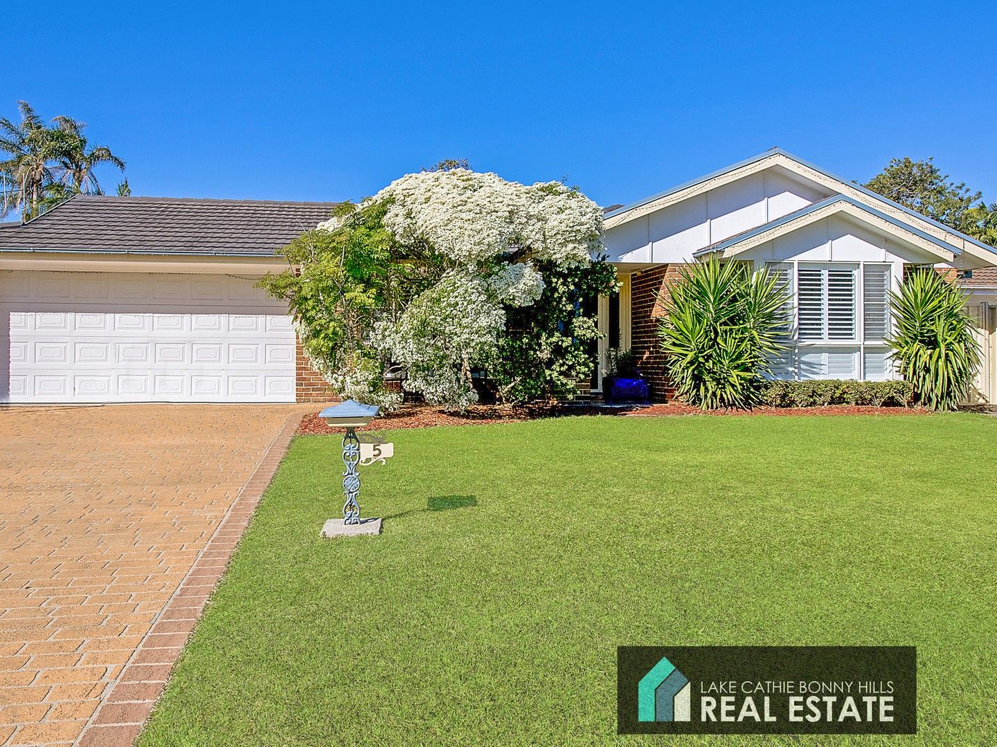 5 Karikeree St, Lake Cathie NSW 2445, Image 0