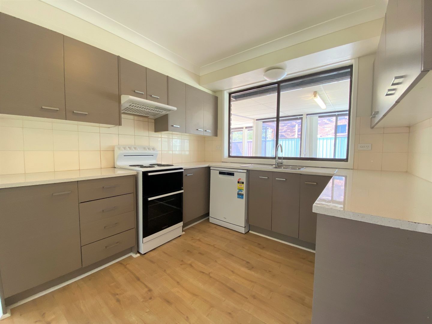 40 Bungalow Parade, Werrington Downs NSW 2747 House For Rent Domain