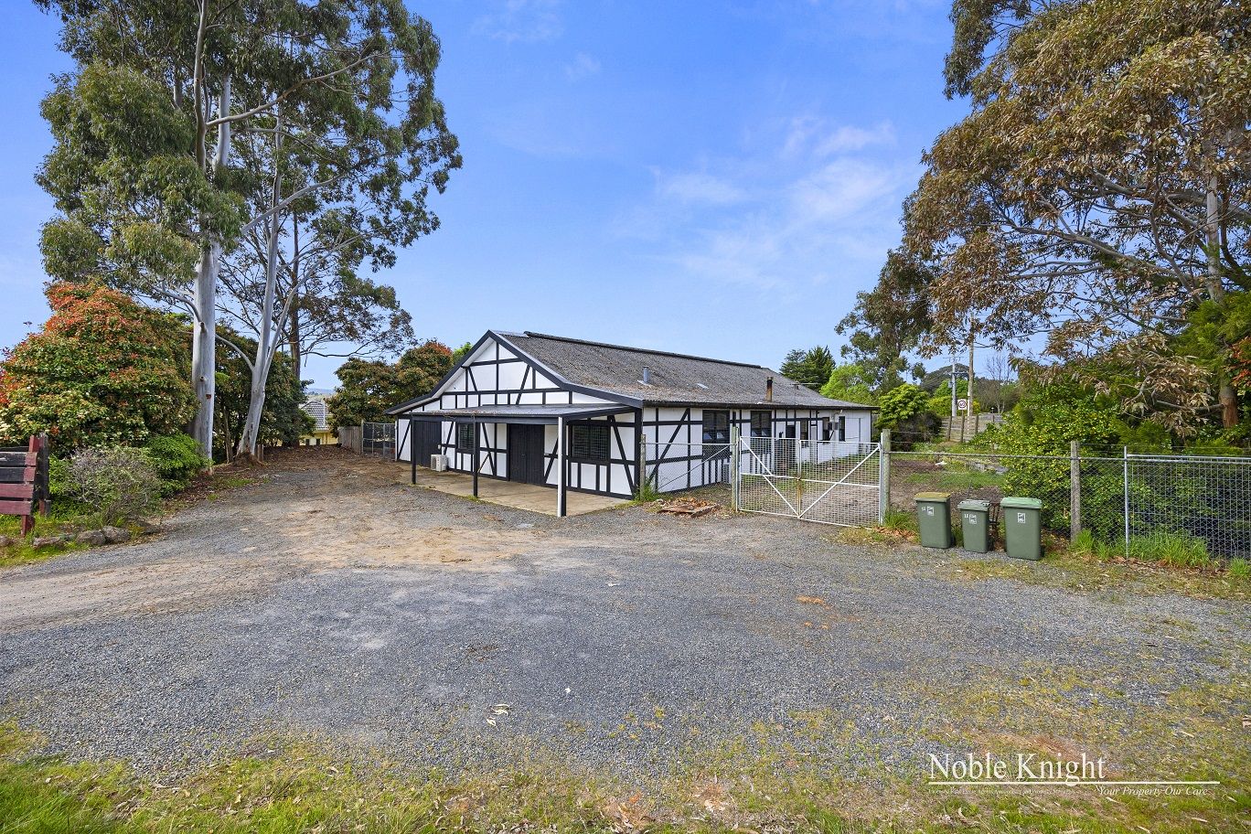 11 Union Road, Wandin North VIC 3139, Image 2