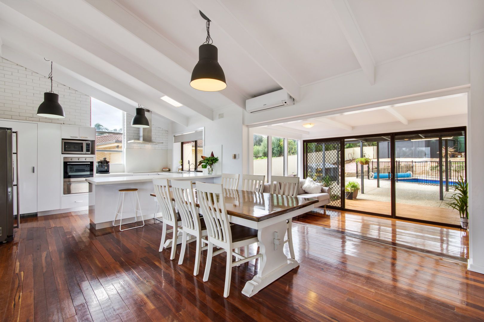 54 Taylor Avenue, Salisbury Height Property History & Address