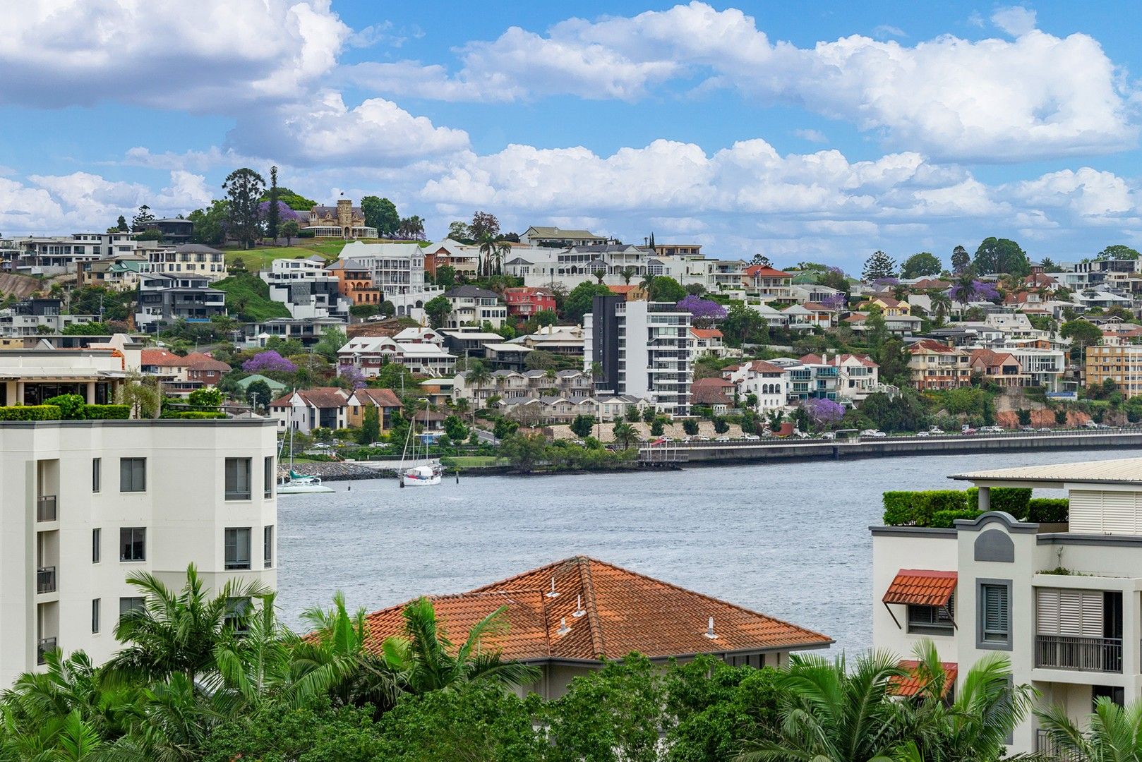 2 bedrooms Apartment / Unit / Flat in 2072/41 Austin Street NEWSTEAD QLD, 4006