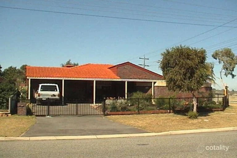 1 Ashburton Drive, Gosnells WA 6110