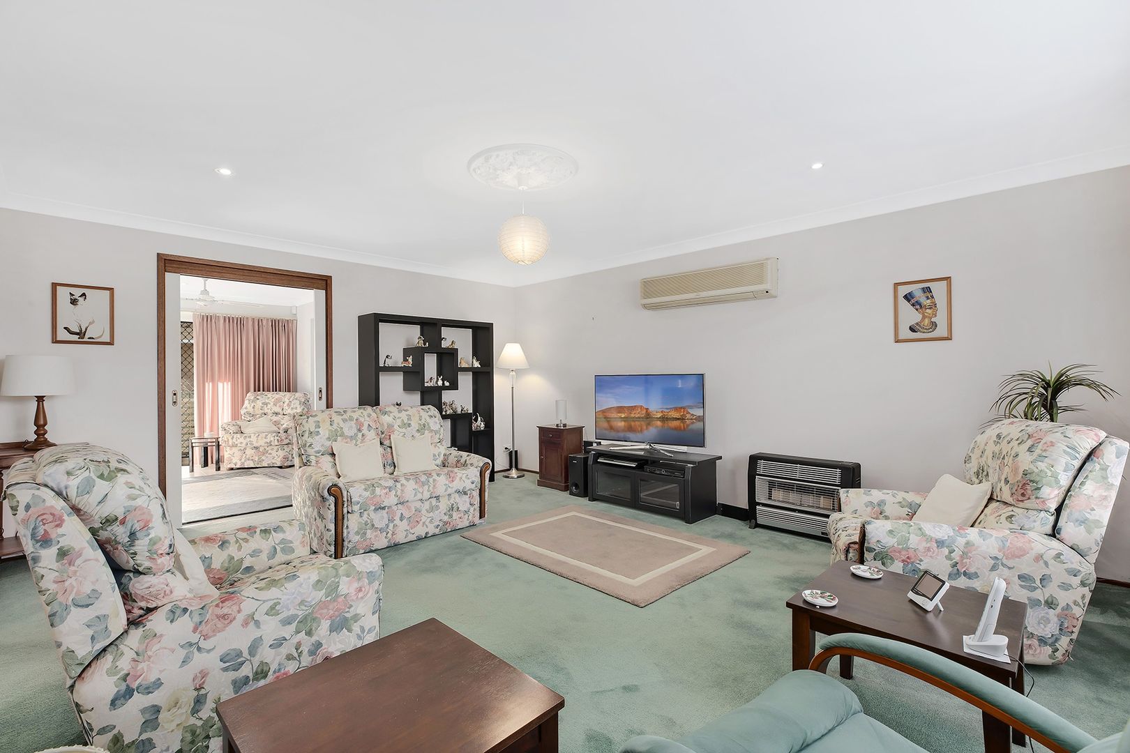 22 Barramundi Place, Bateau Bay NSW 2261, Image 2