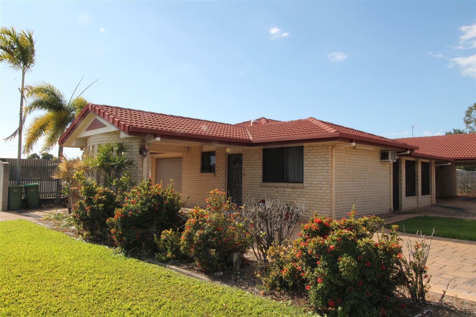 Ayr Qld 4807 2 Beds Apartment For Rent 320 P W 14622226 Domain