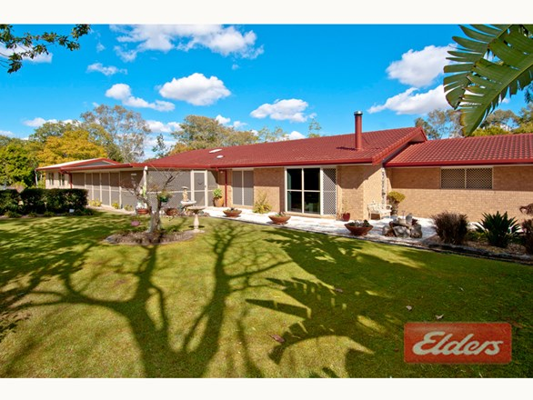 27 Tullamore Way, Gleneagle QLD 4285