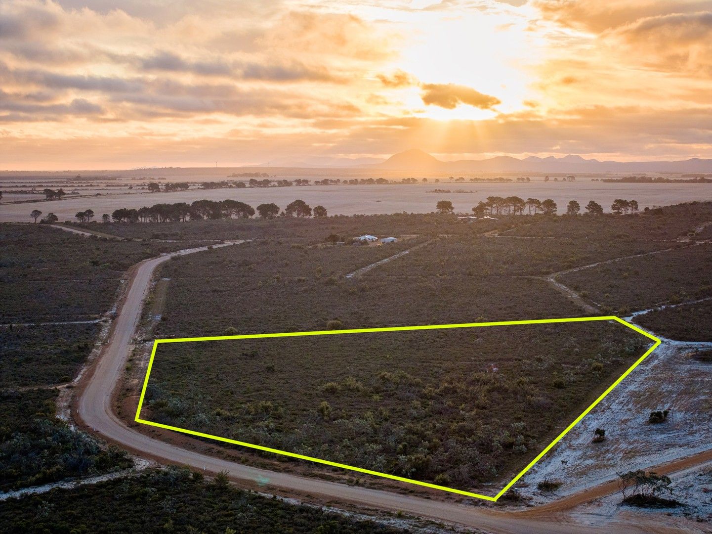 69 Long Pool Road, Hopetoun WA 6348, Image 0