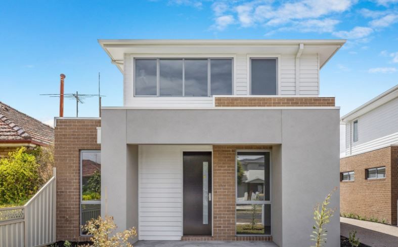 4 bedrooms Townhouse in 2/66 Blenheim Road NEWPORT VIC, 3015