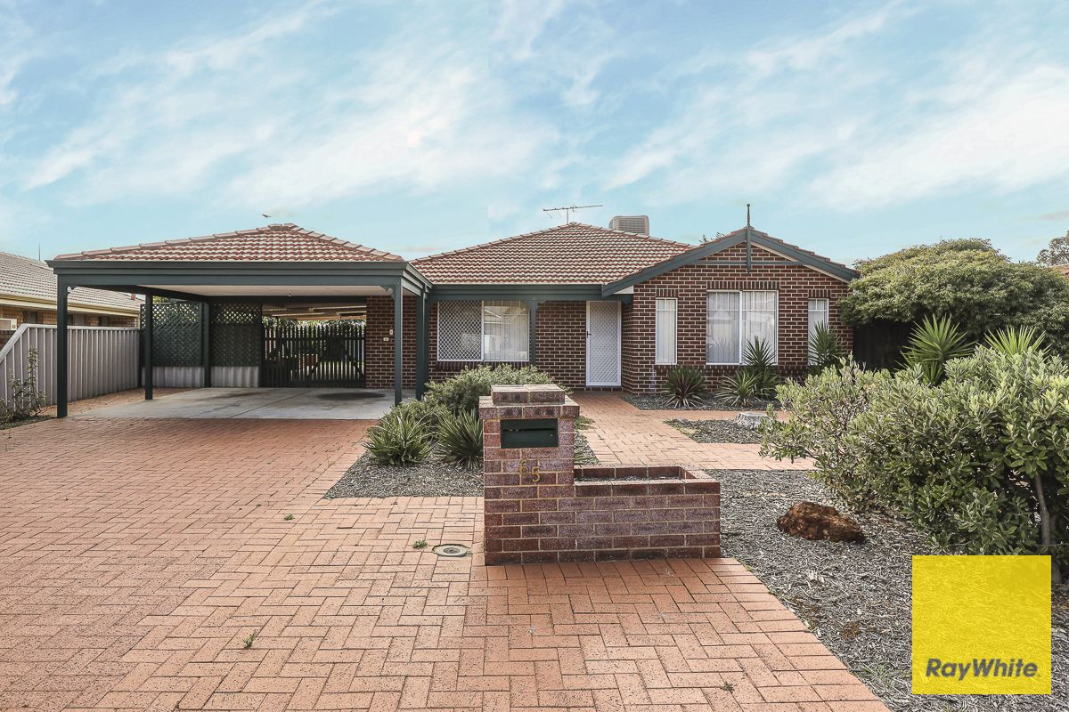 4 bedrooms House in 65 Walyunga Boulevard CLARKSON WA, 6030