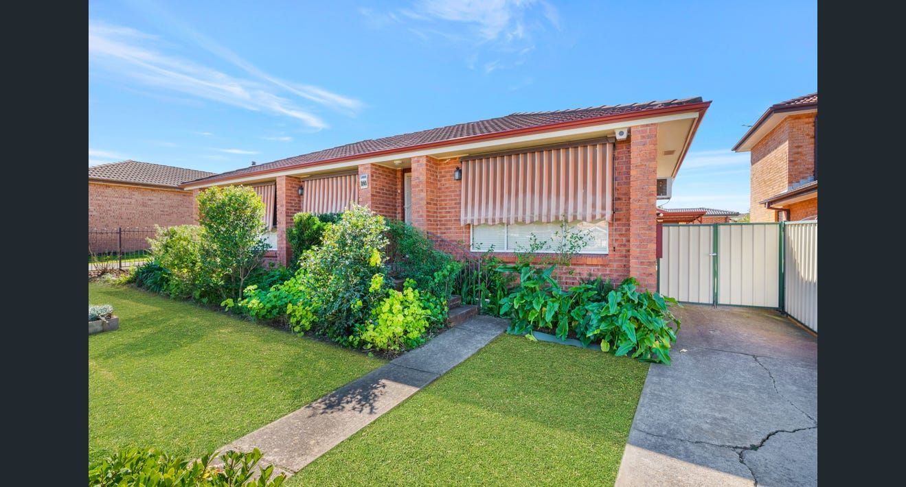 3 bedrooms House in 293 North Liverpool Road, BONNYRIGG HEIGHTS NSW, 2177