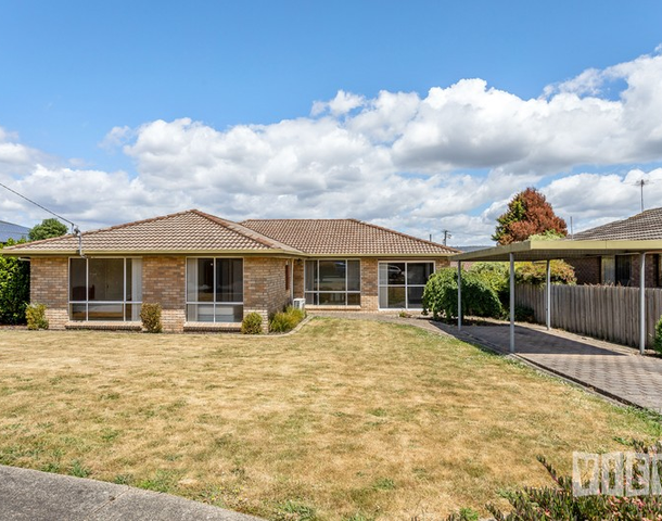 6 Belmont Court, Newnham TAS 7248