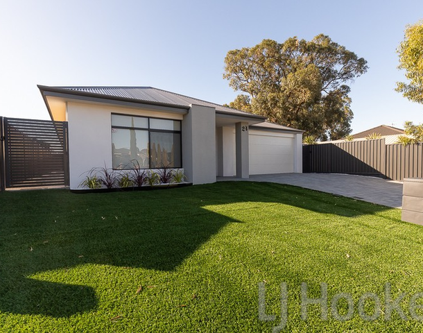 24 Pingle Drive, Greenfields WA 6210