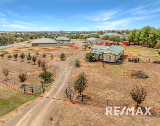 3 Loughan Road, Junee NSW 2663