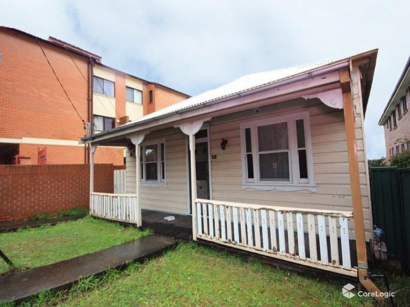 3 bedrooms House in 9 Lumley Street GRANVILLE NSW, 2142