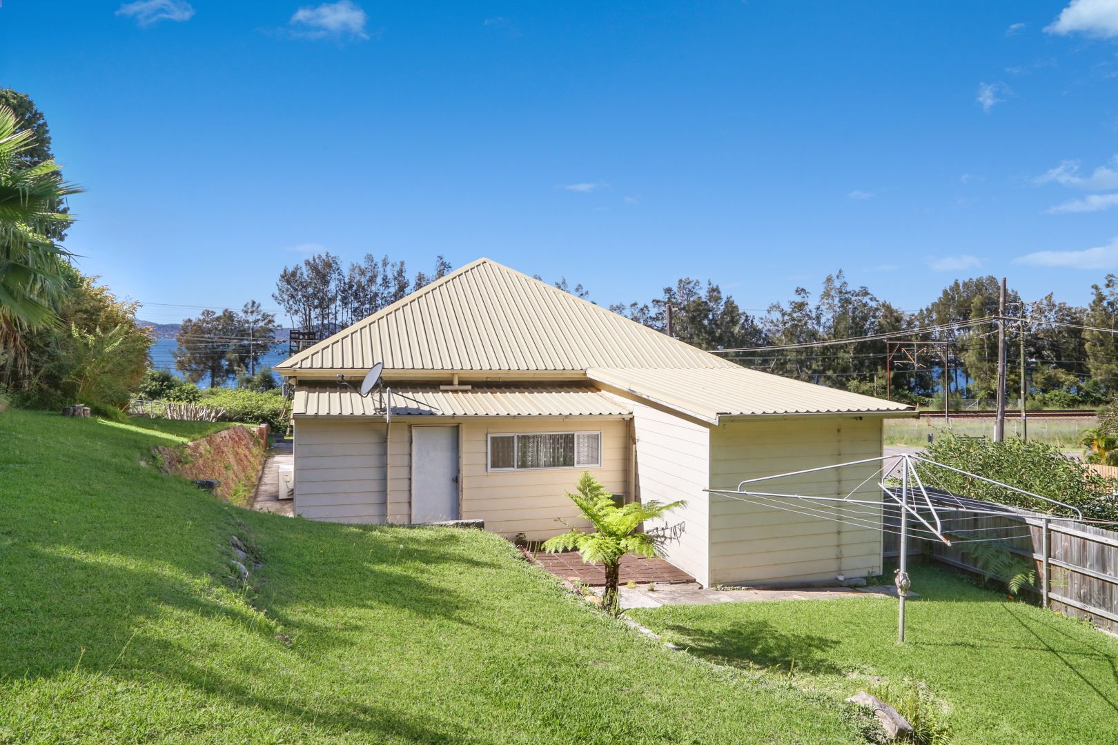 298 Glenrock Parade, Tascott NSW 2250, Image 2