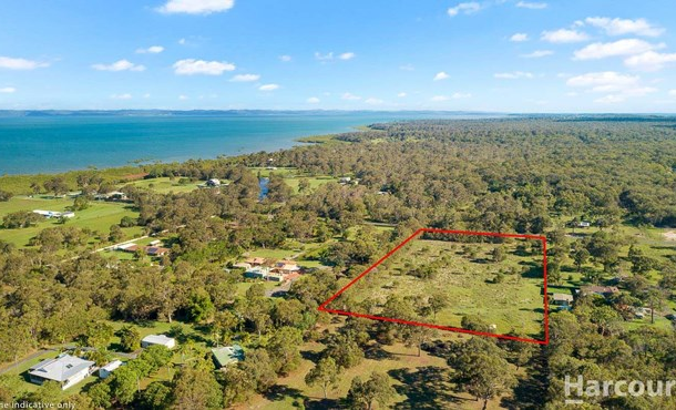 26 Shore Road East, Urangan QLD 4655