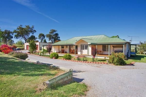 2 Red Gum Place, Loomberah NSW 2340, Image 2