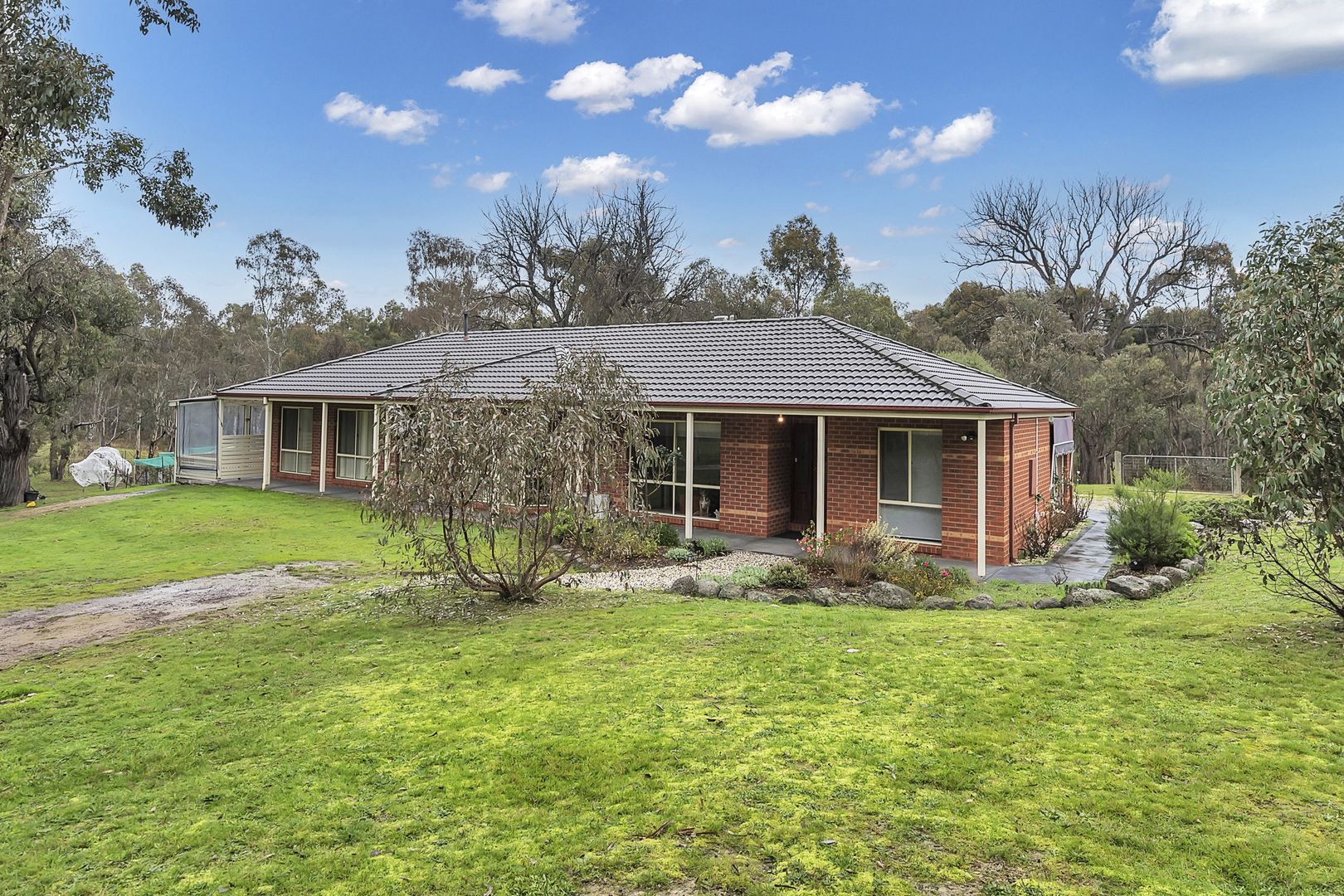 37 Heritage Drive, Broadford VIC 3658, Image 2