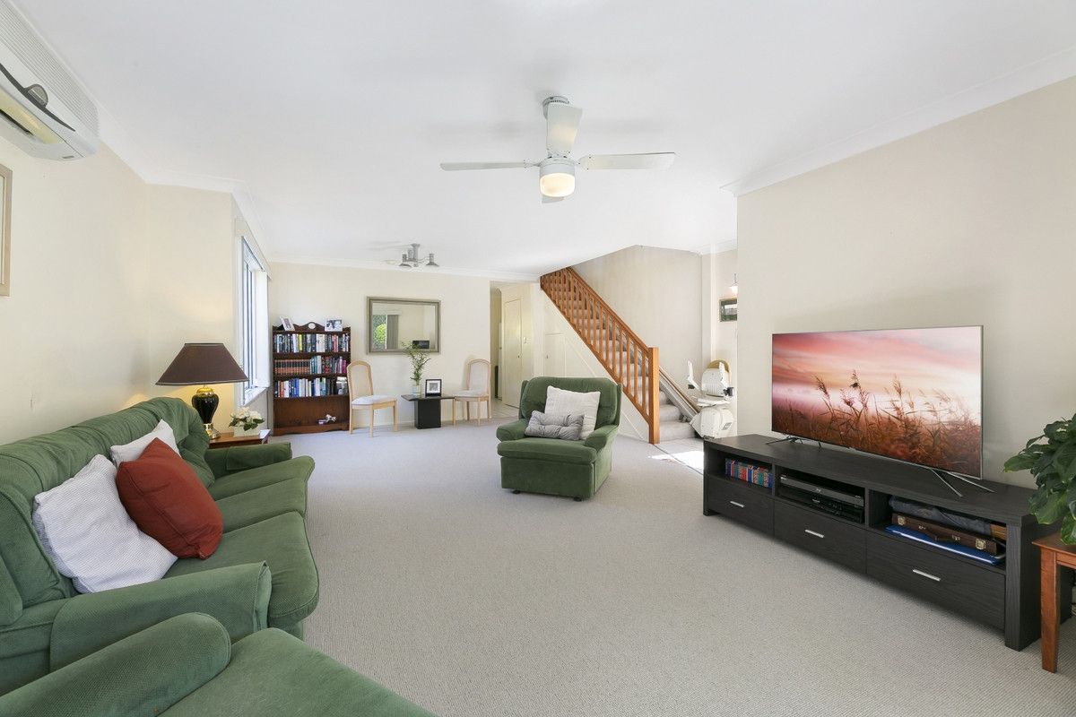 8/28 Chester Terrace, Southport QLD 4215, Image 2