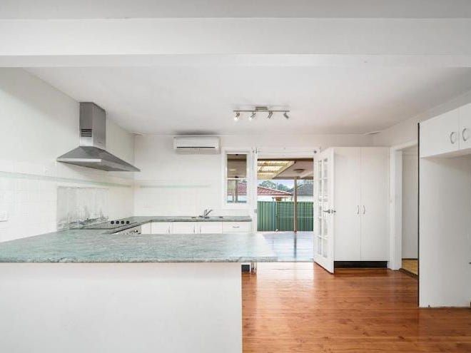 2 bedrooms Townhouse in 8/55 Weston Street PANANIA NSW, 2213