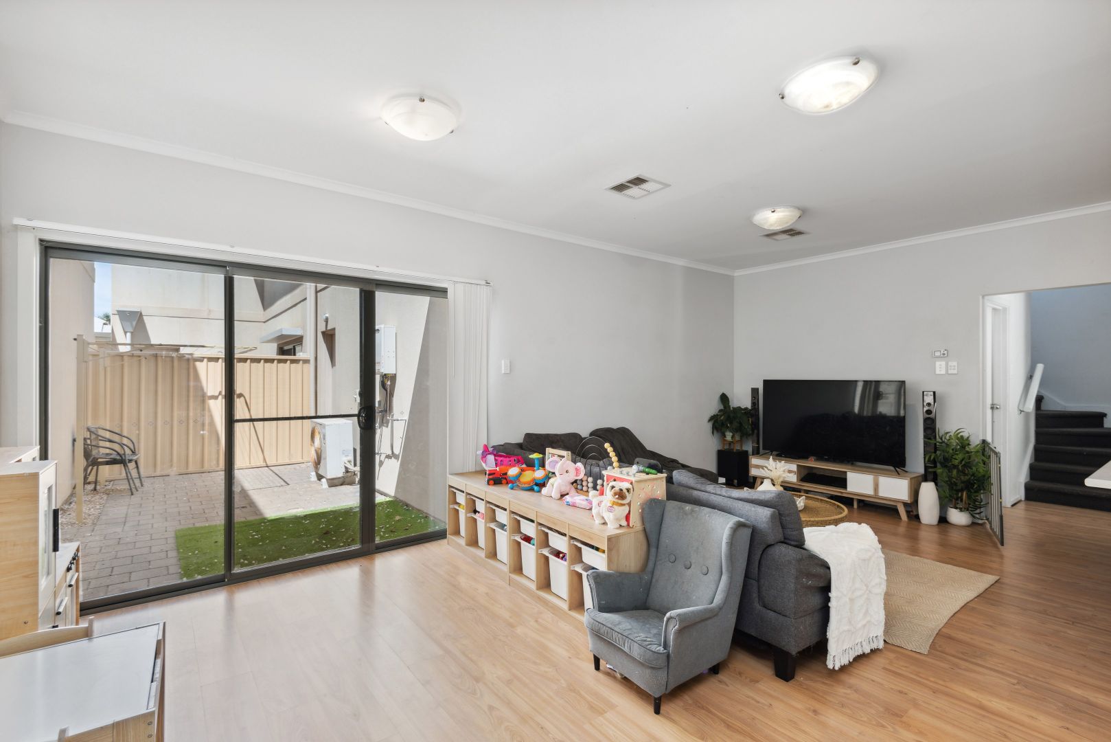 1/1 Emperor Way, Munno Para SA 5115, Image 2