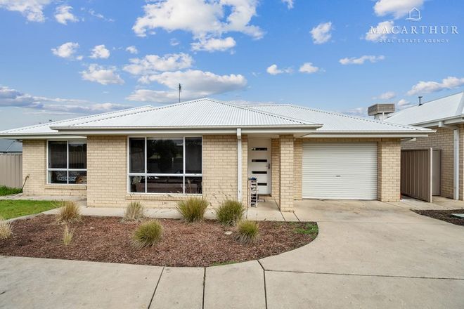 Picture of 1/80 Messenger Avenue, BOOROOMA NSW 2650