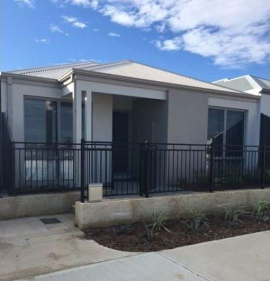 3 bedrooms House in 22 Snowden Street HAMMOND PARK WA, 6164