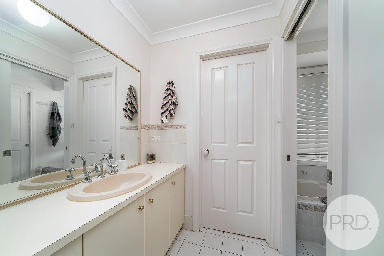 Additional image 8 of 28 Kaldari Cres, Glenfield Park NSW 2650