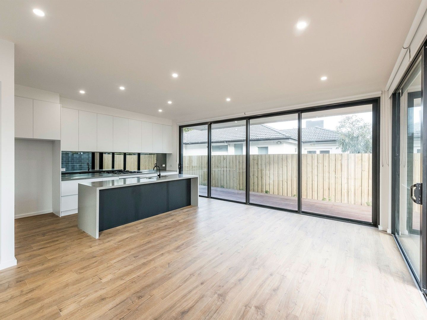 213 Tramway Parade, Beaumaris VIC 3193