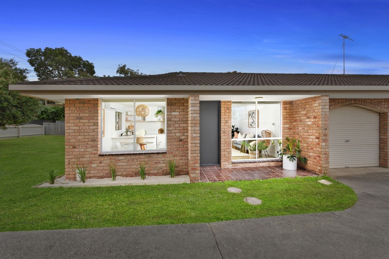 3/362364 Aberdeen Street, Manifold Heights VIC 3218 Apartment For