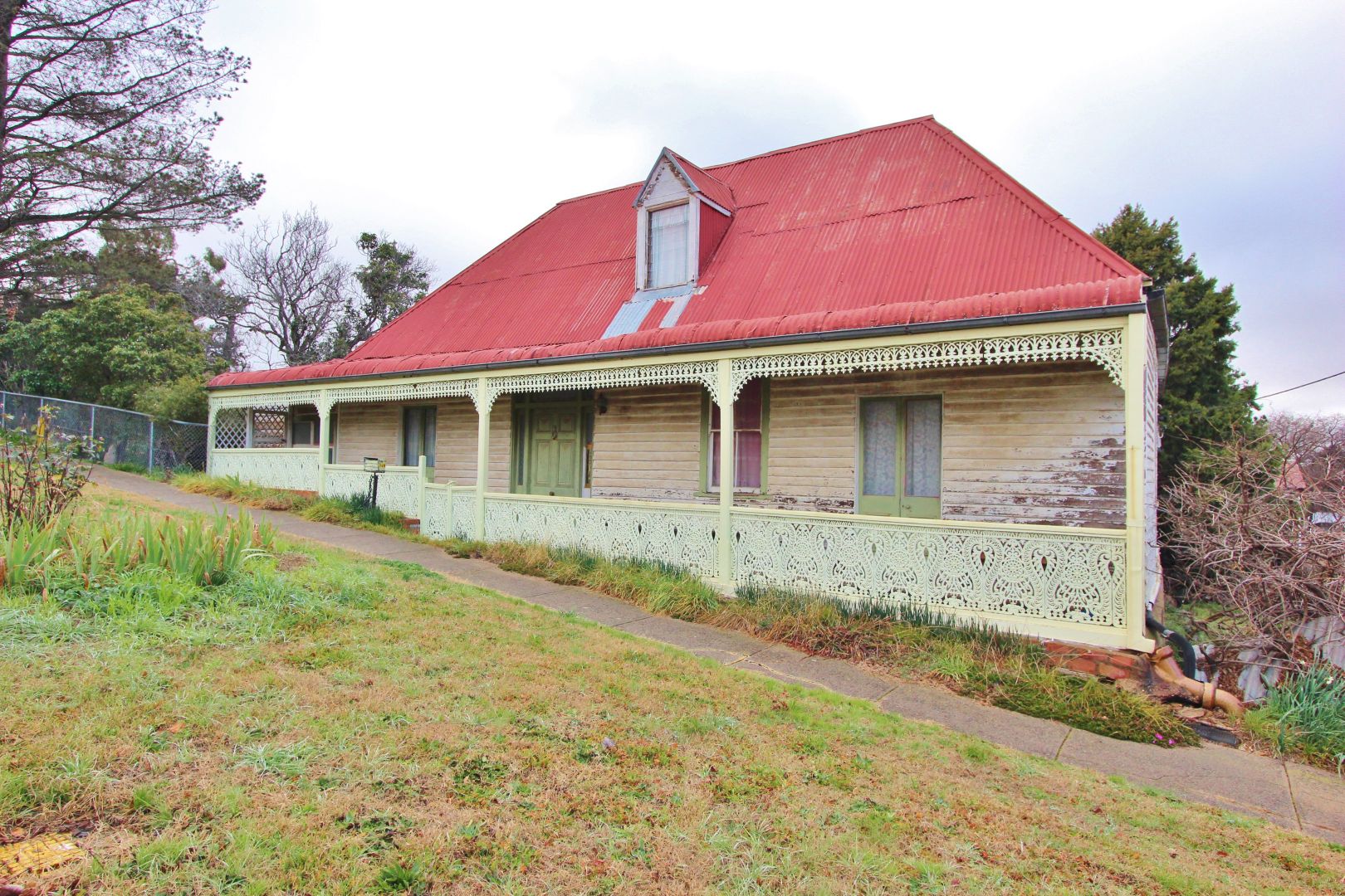 11E Apsley Street, Walcha NSW 2354, Image 1