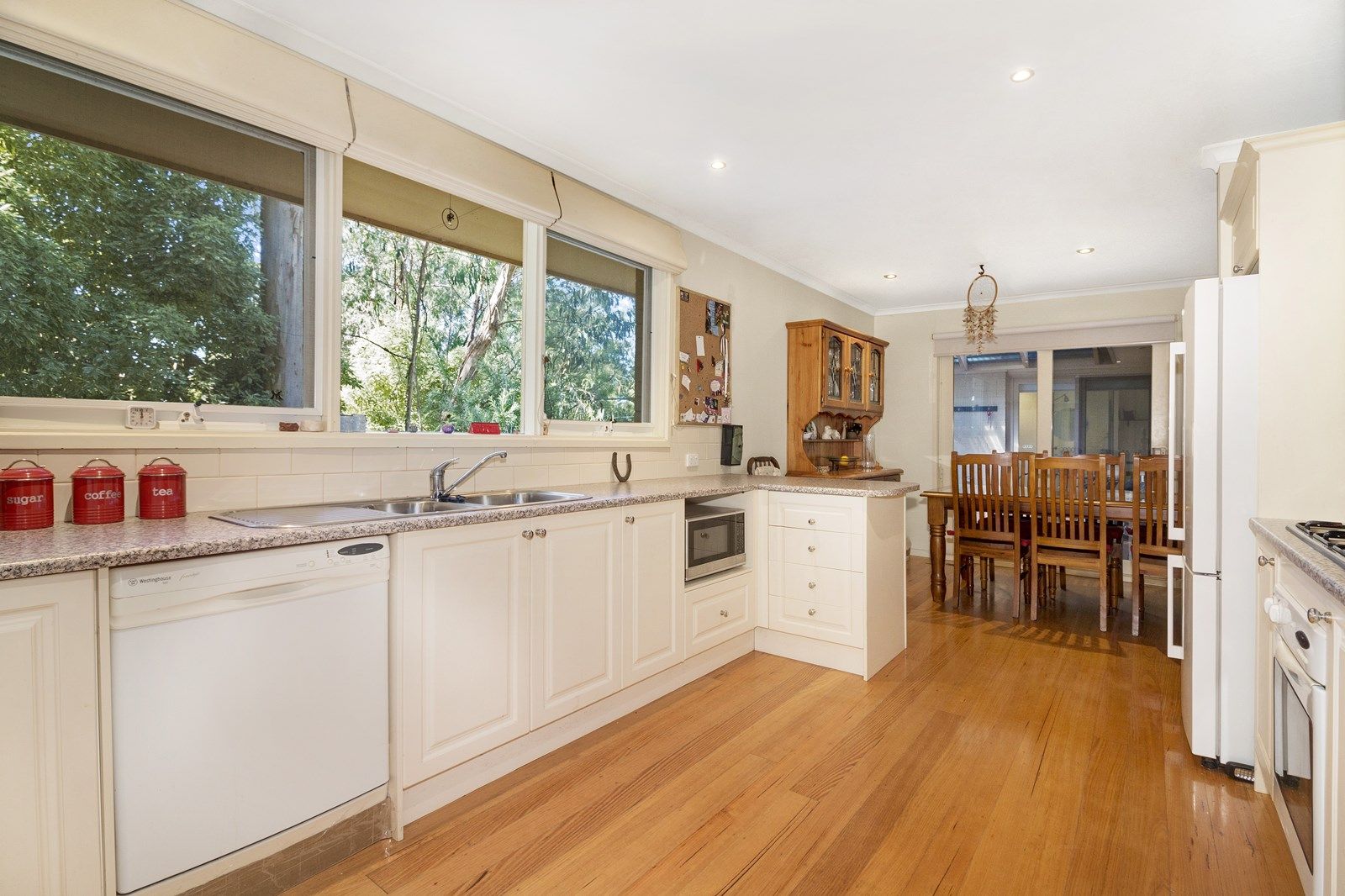 31 Wright Avenue, Upwey VIC 3158, Image 2