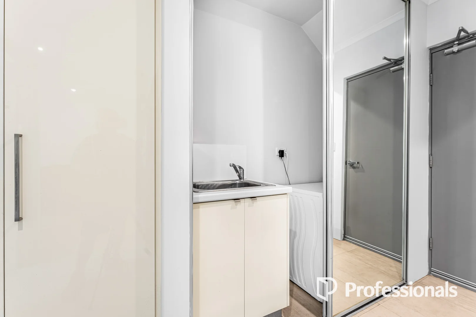 Additional image 16 of 2/2 Aldwick Place, Balga WA 6061