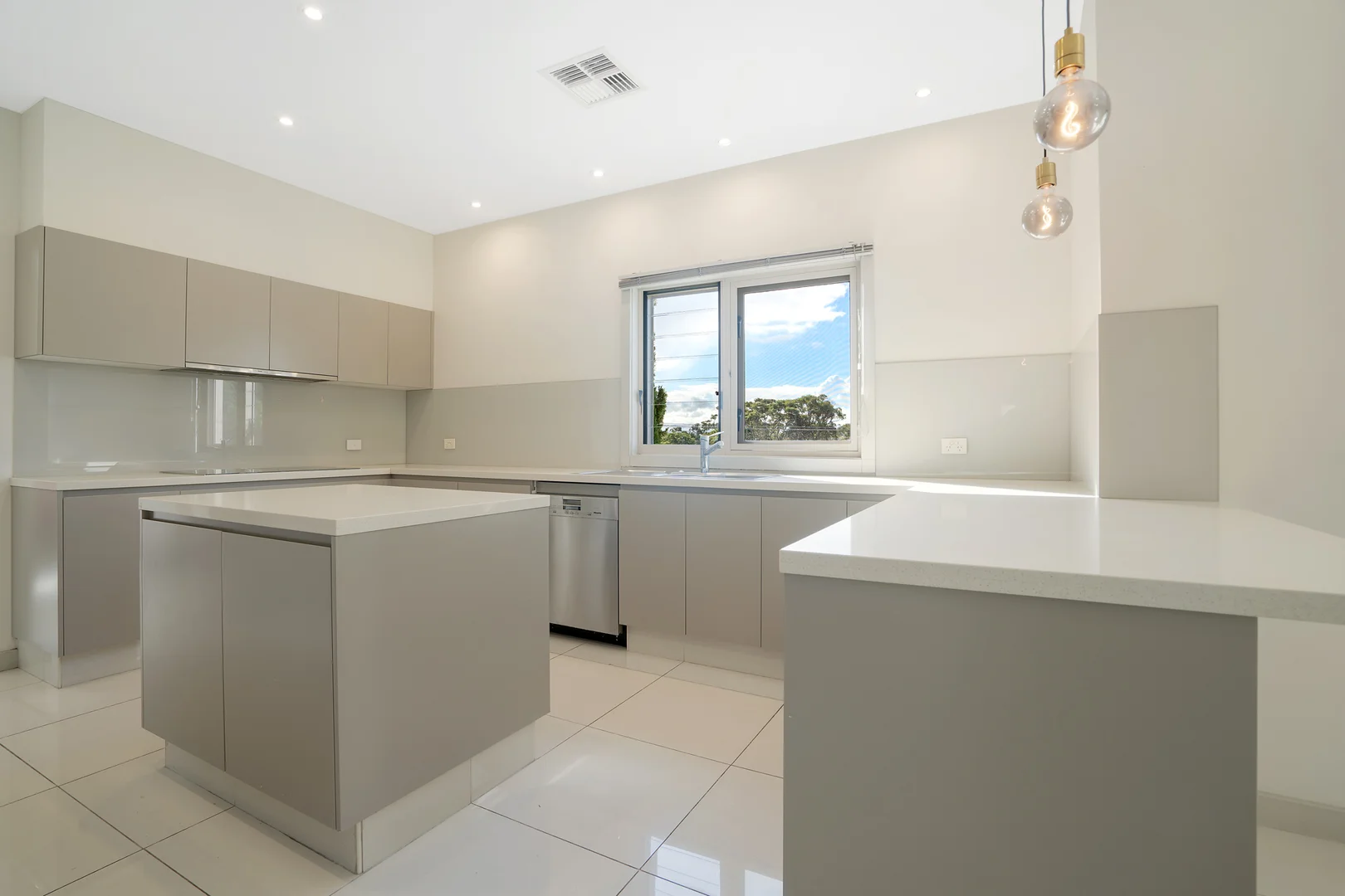 Additional image 10 of 4 Beach Rd, Balcolyn NSW 2264