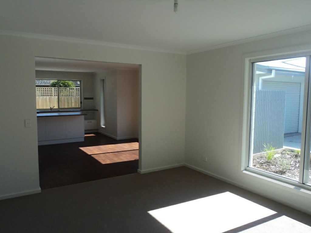 3/27 Campbell Street, Wonthaggi VIC 3995, Image 2