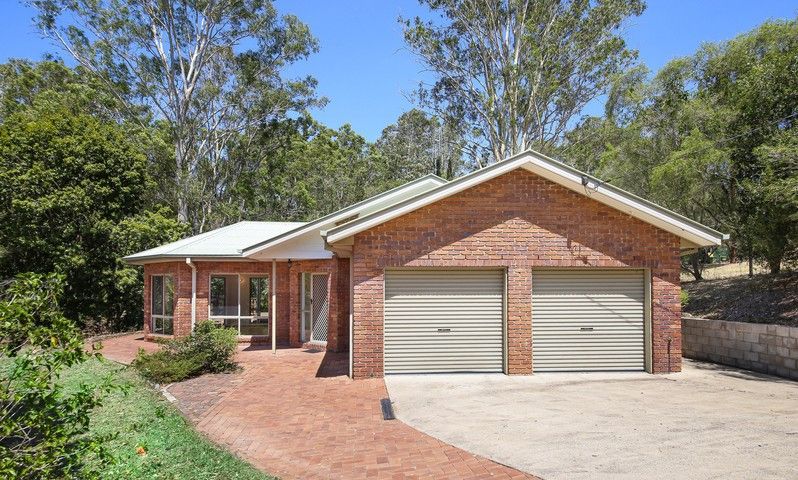 3 bedrooms House in 4 Martin Street COORAN QLD, 4569