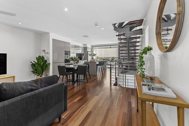 18A Barton Parade Balmoral 4171 - Image 6